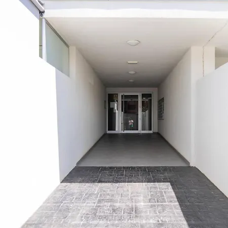 2 Bedrooms By The Ocean With Pool & Backyard * Granadilla De Abona