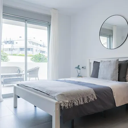 2 Bedrooms By The Ocean With Pool & Backyard * Granadilla De Abona